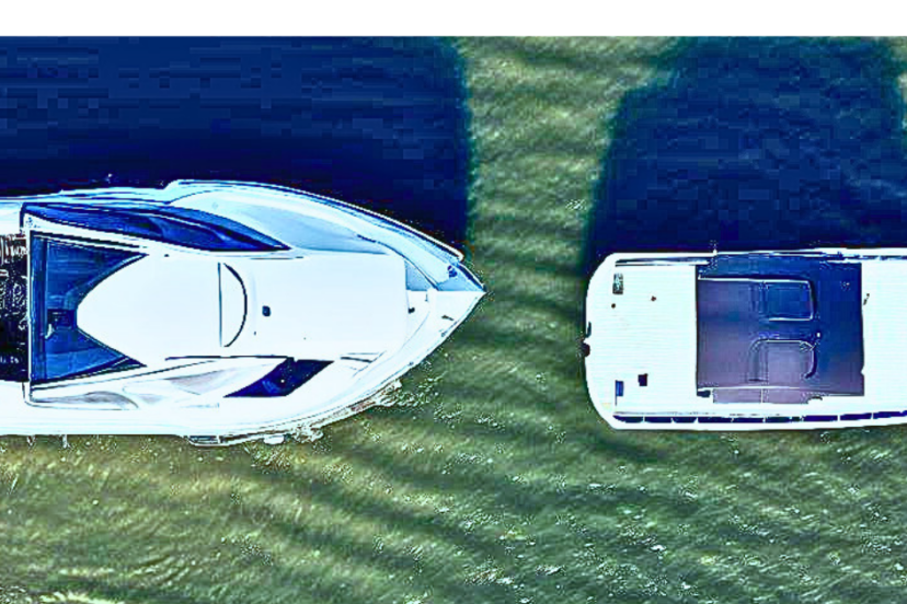 Deck Boat vs. Pontoon